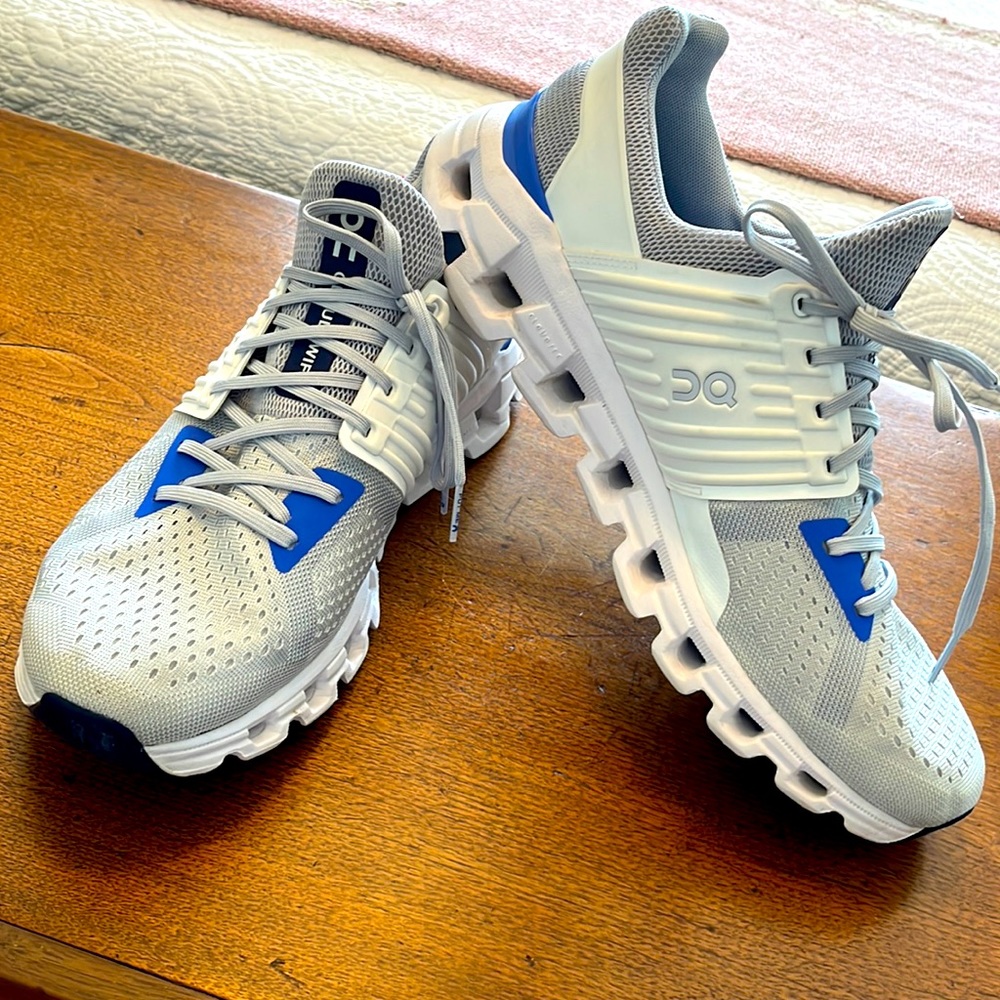 Oncloud Cloudswift shoes men’s size 11